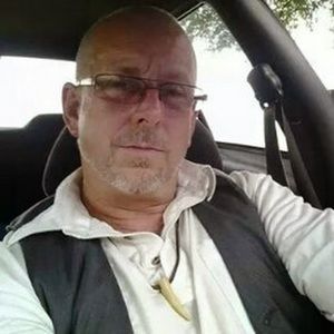 Meet your Posher, Darrell w.